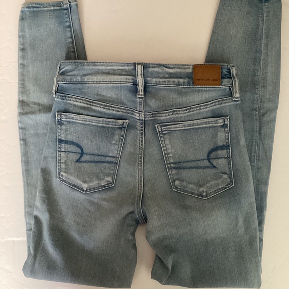 American Eagle Women’s Jeans Size 6 Regular Hi Rise Jegging Next Level Stretch - Picture 2 of 5
